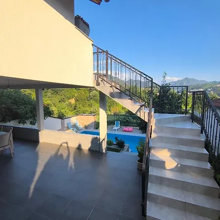 Dul Villa *