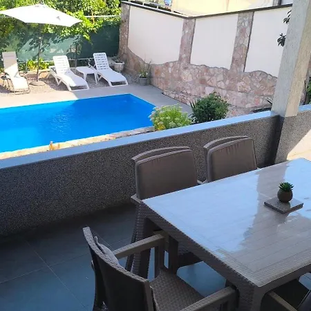 Dul Villa
